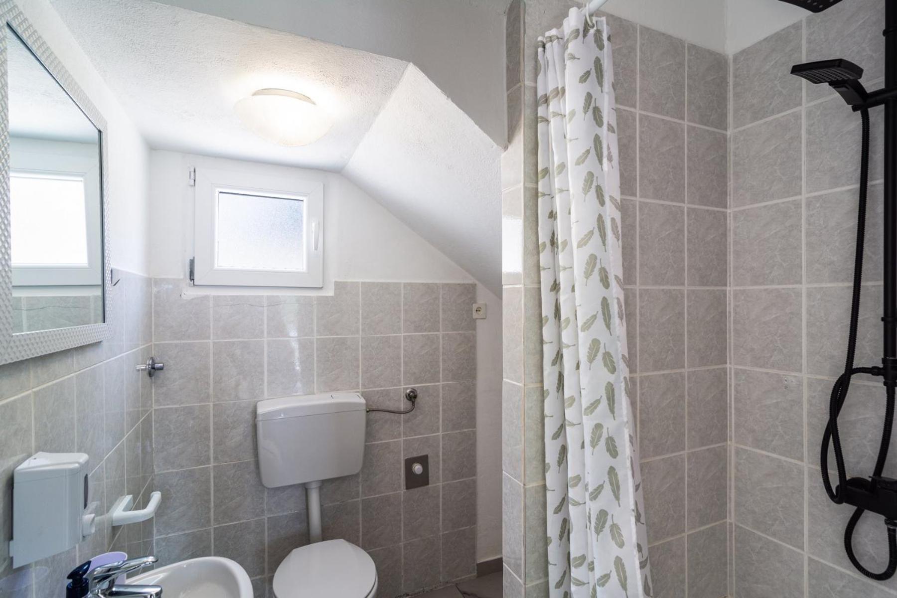 Sea-Views Brazza Apartments With Private Pool ميلنا المظهر الخارجي الصورة